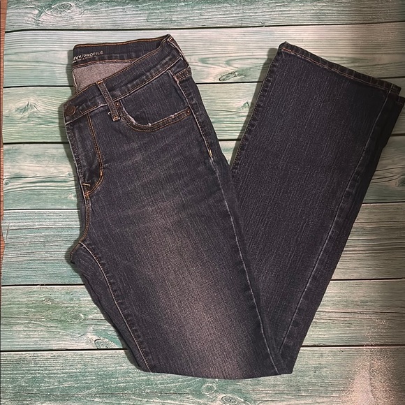 Old Navy Women's Dark Blue Boot Cut Jeans. EUC - Picture 3 of 3